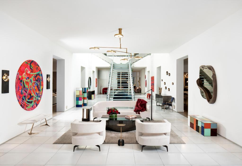 Holly Hunt Mission, Benefits, and Work Culture