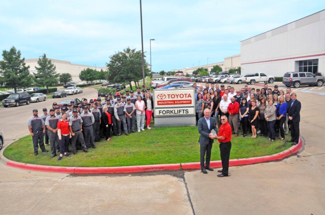 Shoppa's Material Handling Mission, Benefits, and Work Culture