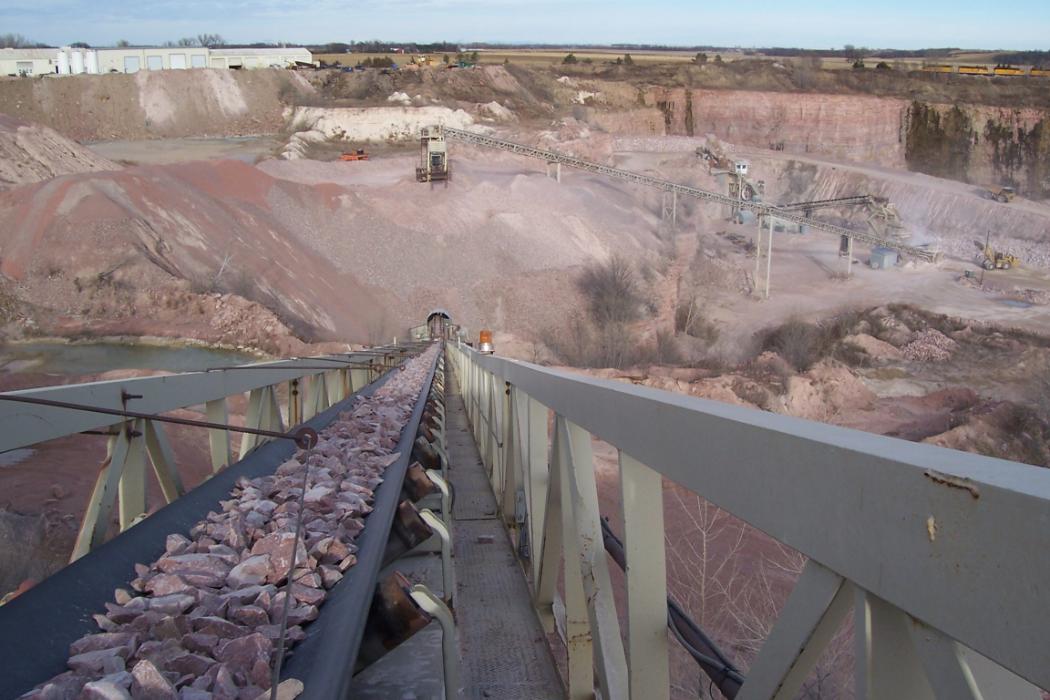 L.G. Everist Mission, Benefits, and Work Culture