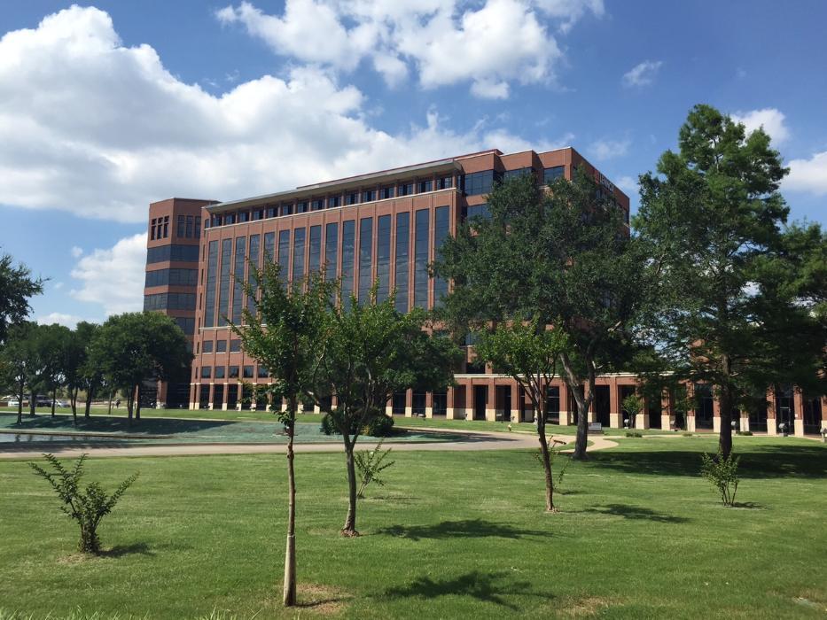 Lennox International Mission, Benefits, and Work Culture