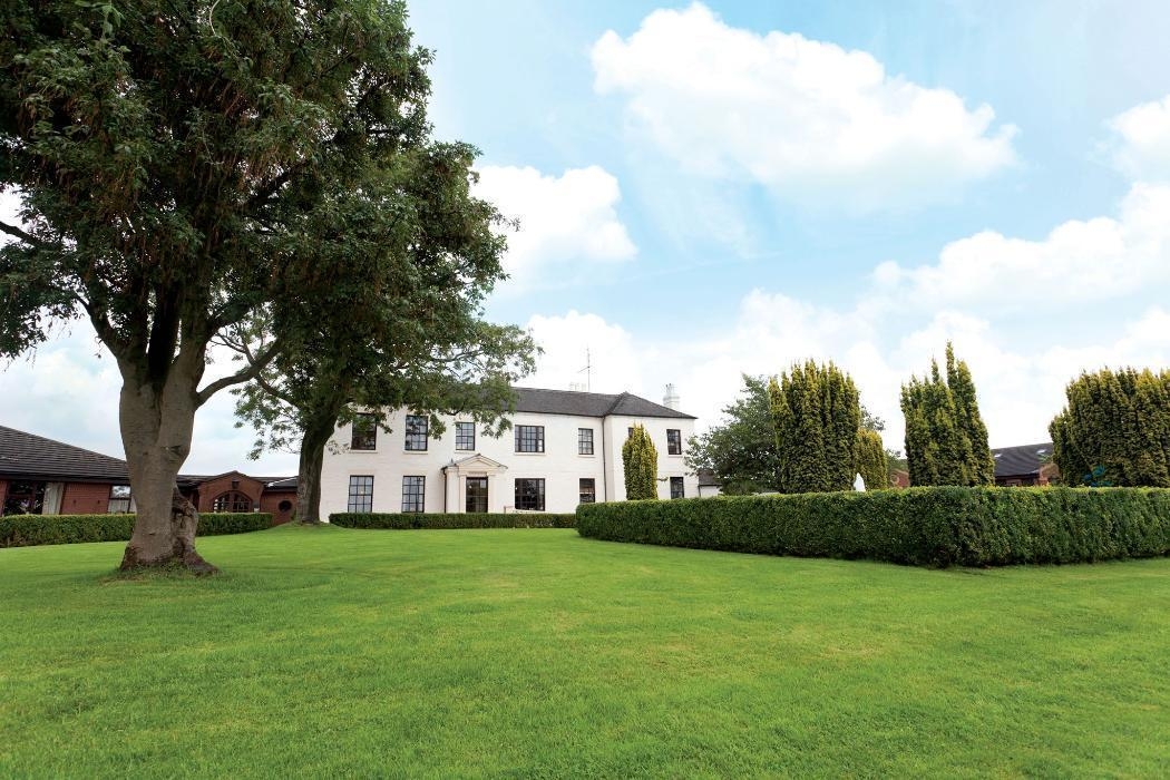 Bradwell Hall Nursing Home Mission, Benefits, and Work Culture