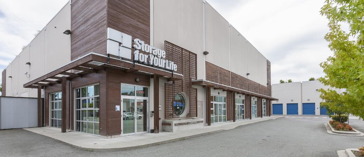 StorageVault Canada Inc. Mission, Benefits, and Work Culture