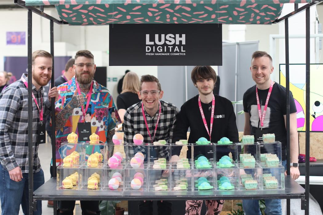 Lush Cosmetics Mission, Benefits, and Work Culture
