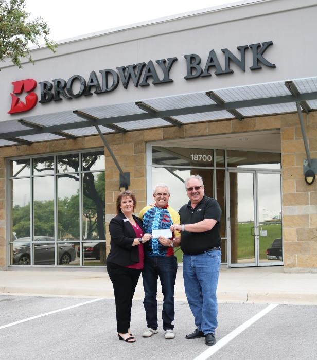 Broadway Bank Mission, Benefits, and Work Culture