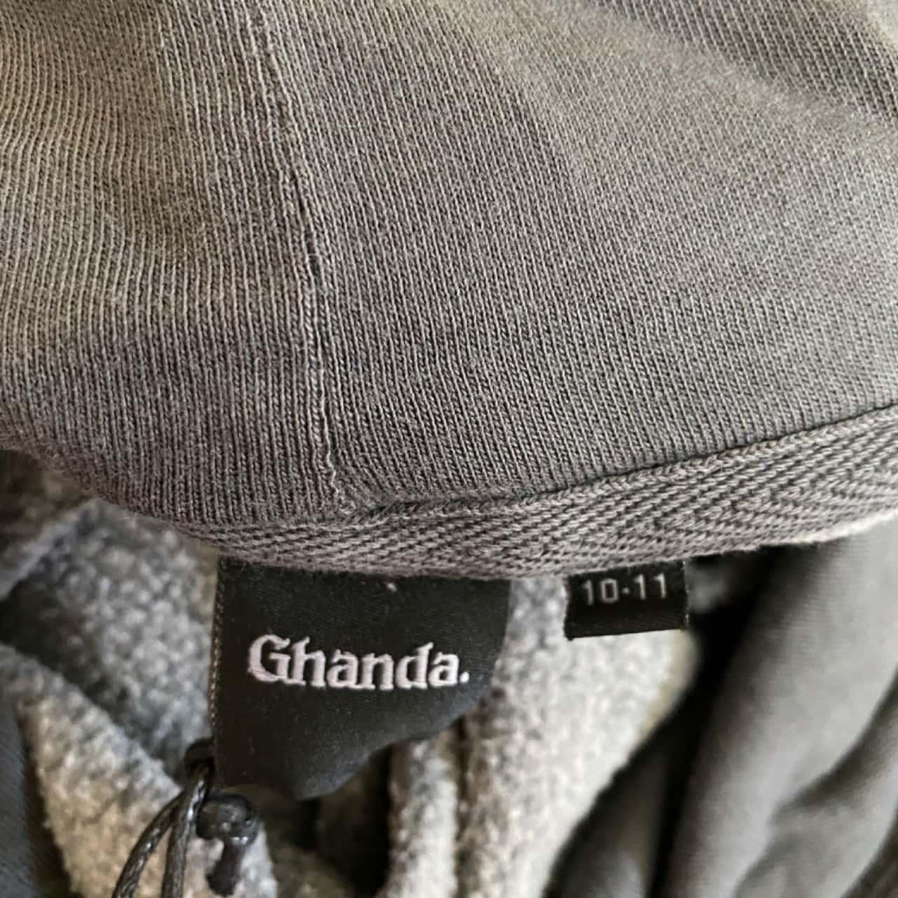 BNWT Ghanda Unisex Size 10 Hoodie Other Vintage Look Design RRP 49.95