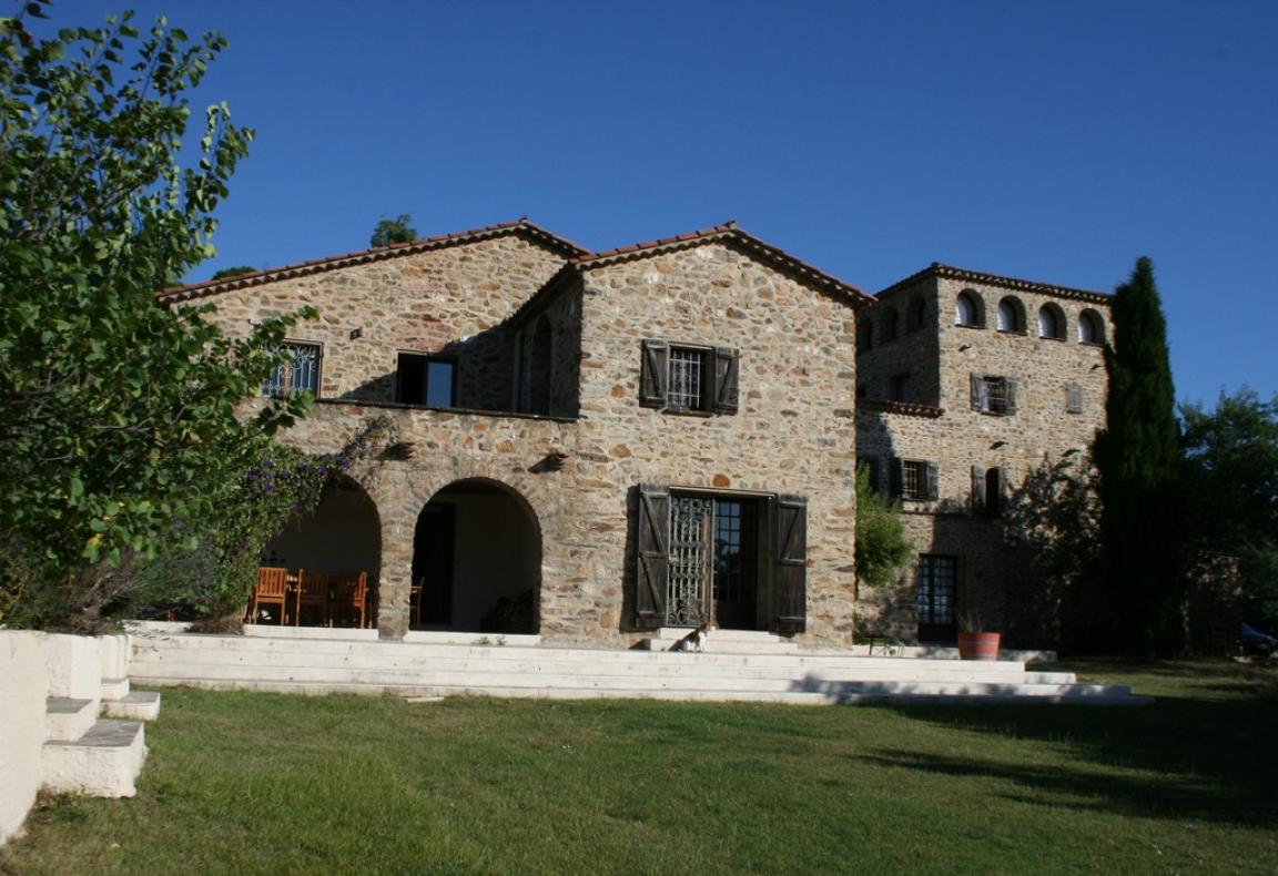 Mas de Castelnou Country estate near Perpignan with 11 bedrooms and