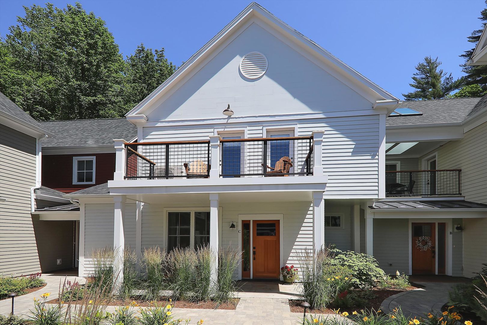 Charitybuzz 4Night Luxury Townhome Stay in Stowe, Vermont for 6