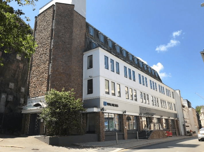 Managing Director Guernsey D2 Real Estate