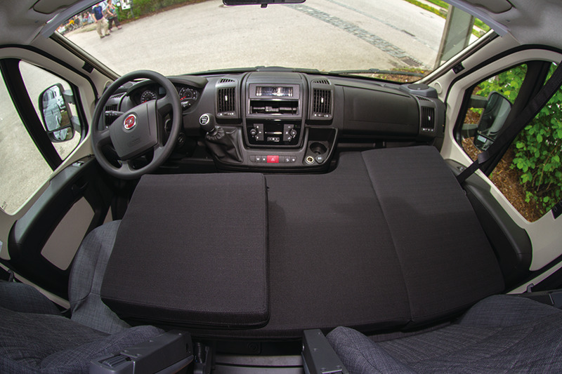 CampSleep extra bed bed for the driver's cab in the motorhome left