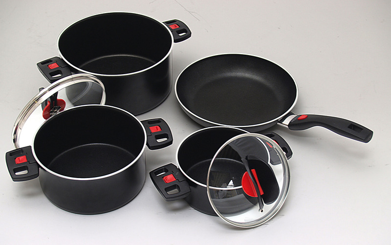 Set exlcusif de 6 casseroles. noir Casserole et poêle de camping pour