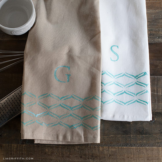 DIY Monogrammed Kitchen Towels