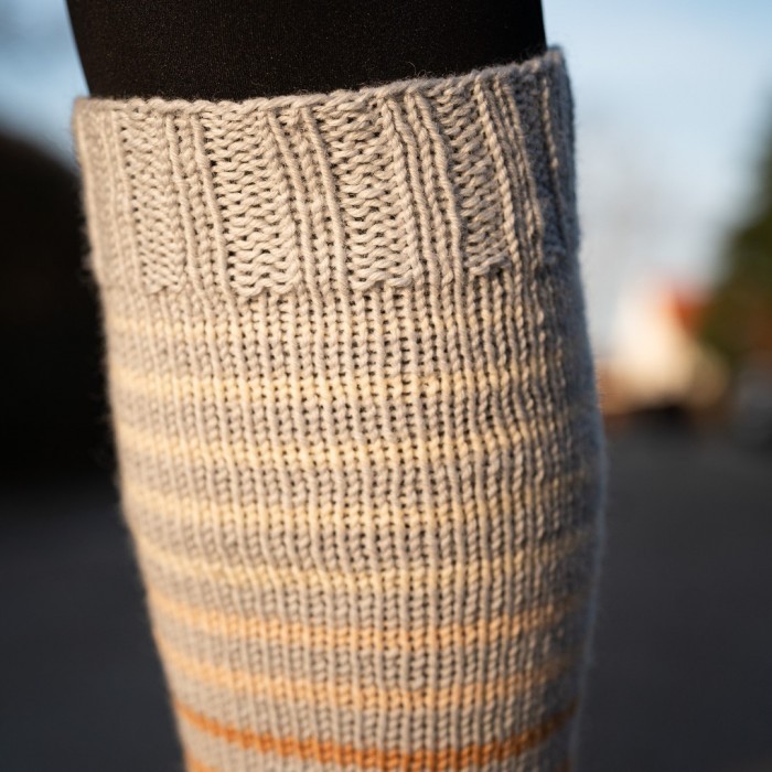 Keep Warm Leg warmers Patterns Hobbii.co.uk