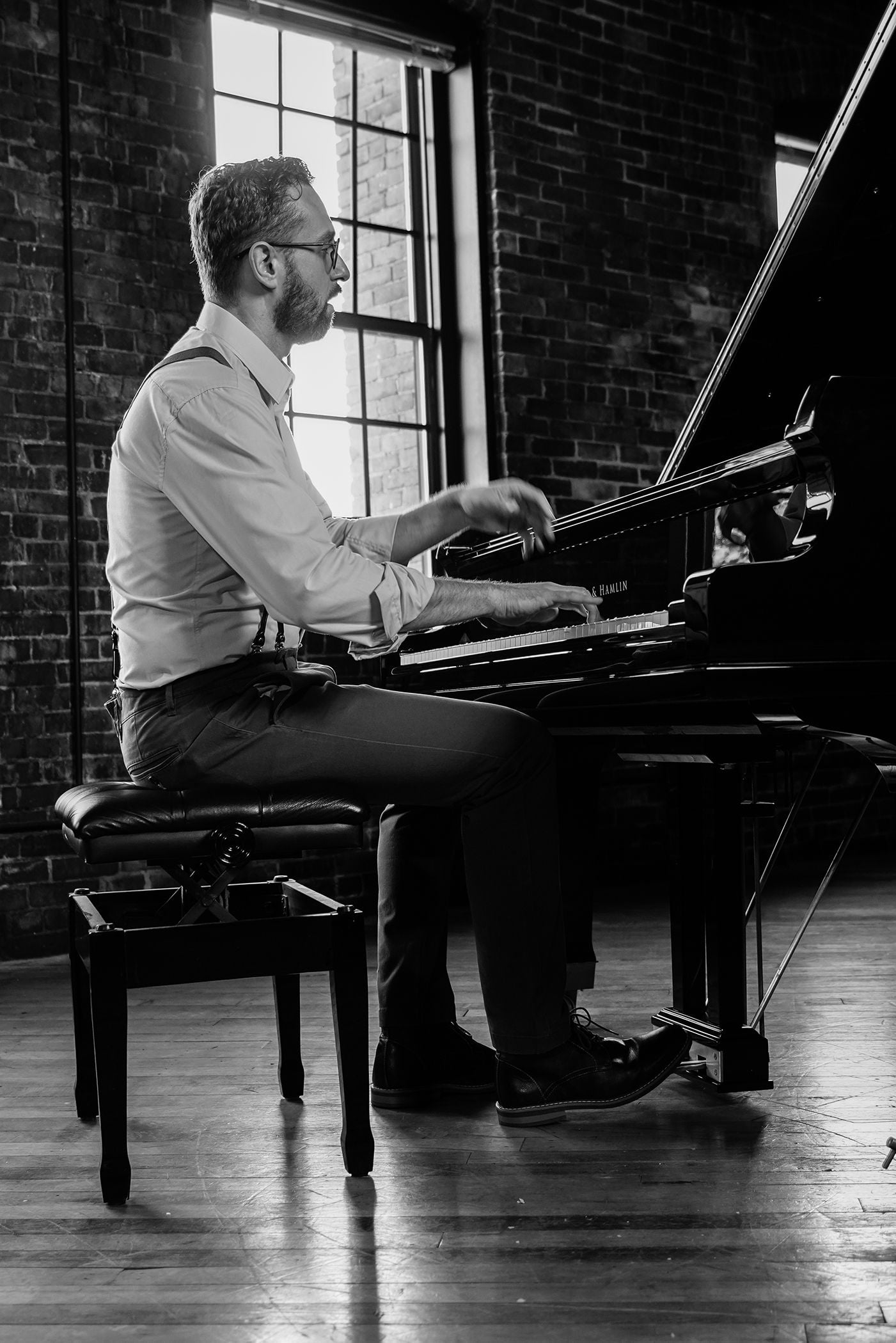 Charles Szczepanek's Theme from Schindler's List • Mason & Hamlin Piano