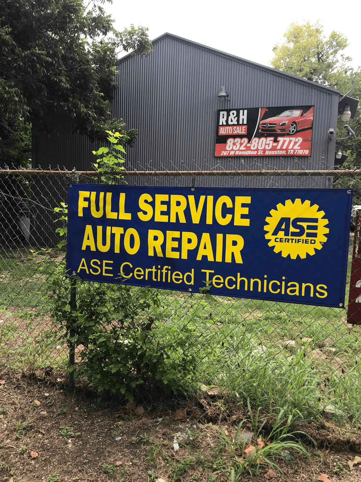 R&H Auto Sales and Services Offers Body Work Services in Houston, TX 77076