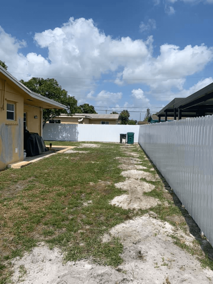 Metal Fence Supply is a Metal Fence Store in Miami, FL 33166