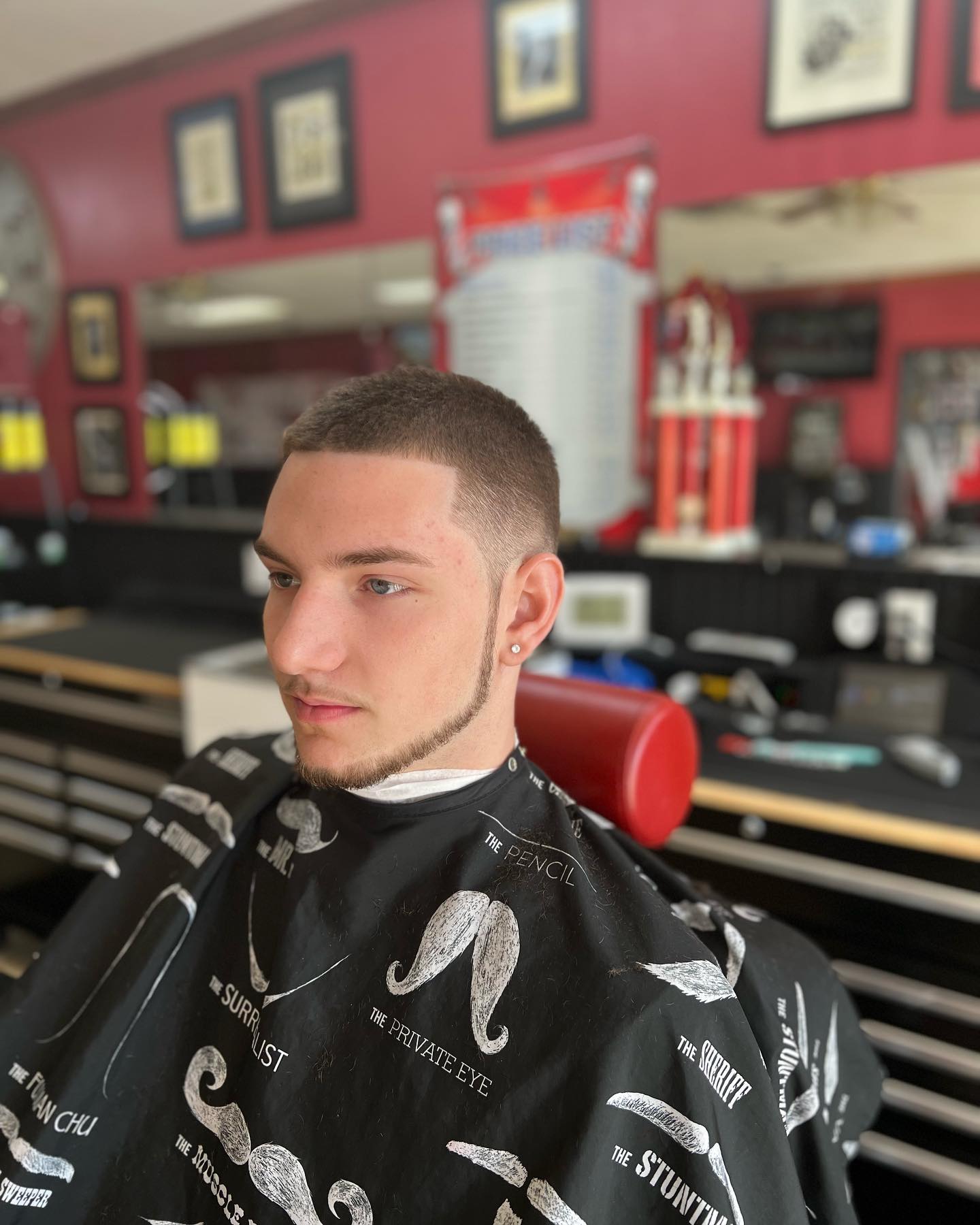 Reed’s barber and beauty salon Offers Crocheted Hair in Joplin, MO 64801