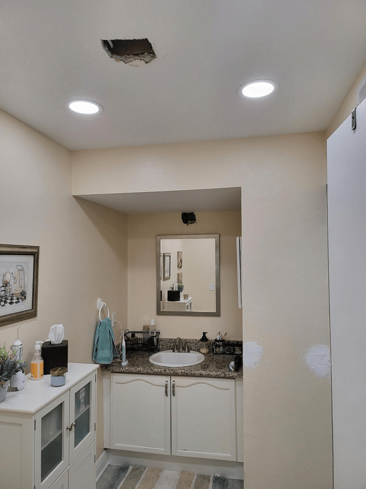 B & M Painting, LLC Offers Interior Painting in Tampa, FL 33615