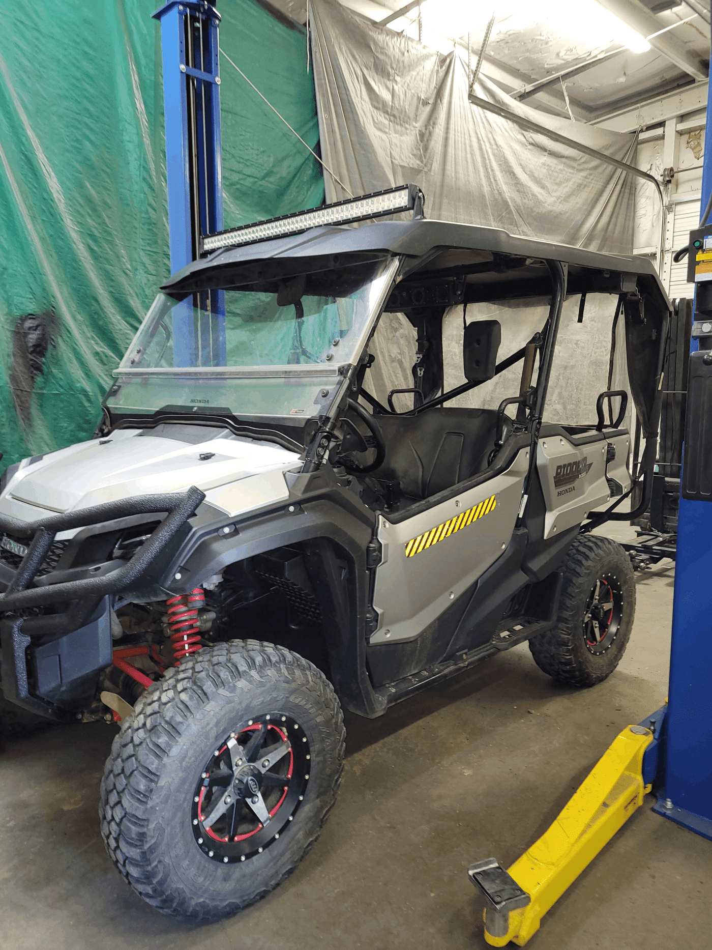 Edmond Bedliners Offers Trailer Tires in Edmond, OK 73013