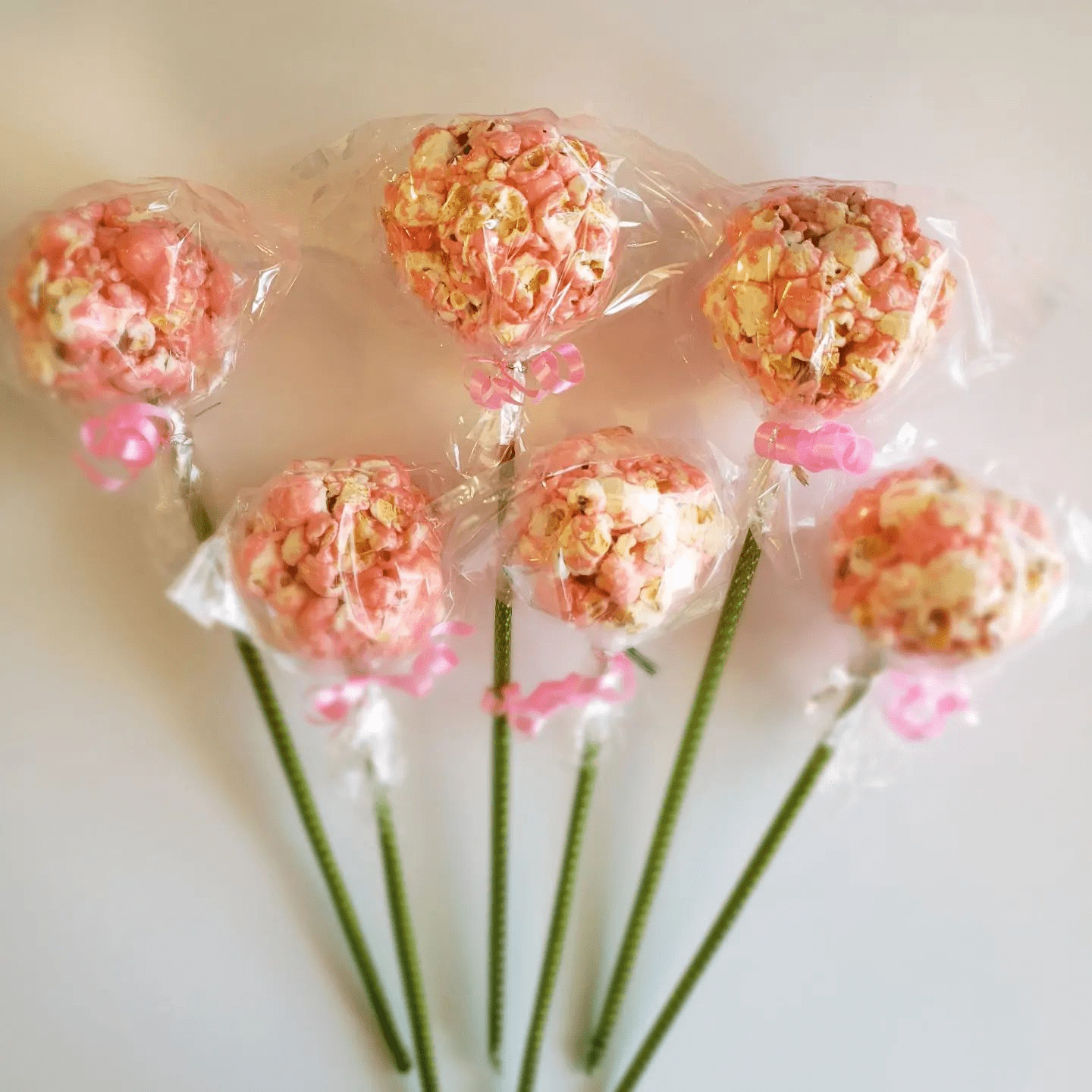 Mya's Gourmet Popcorn Offers Oreo Popcorn in Columbia, MO 65203