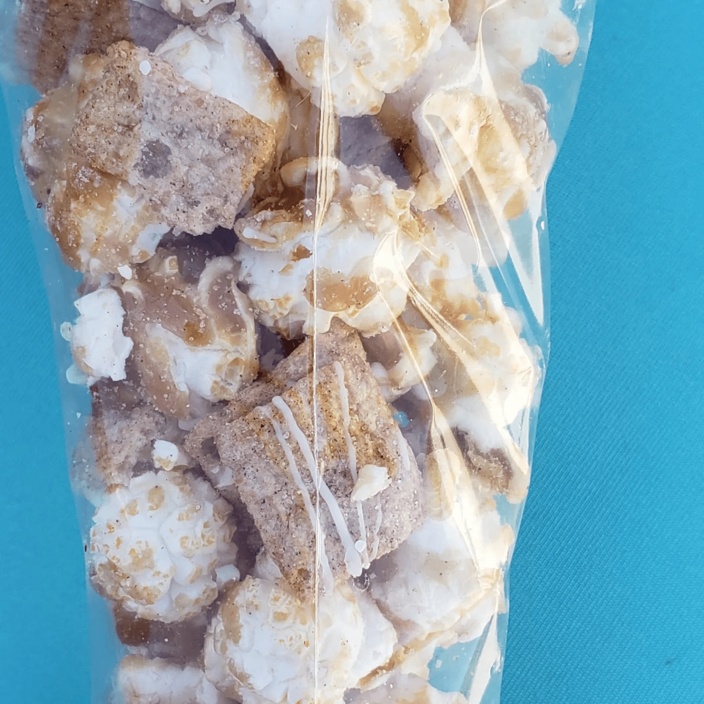 Mya's Gourmet Popcorn Offers Oreo Popcorn in Columbia, MO 65203