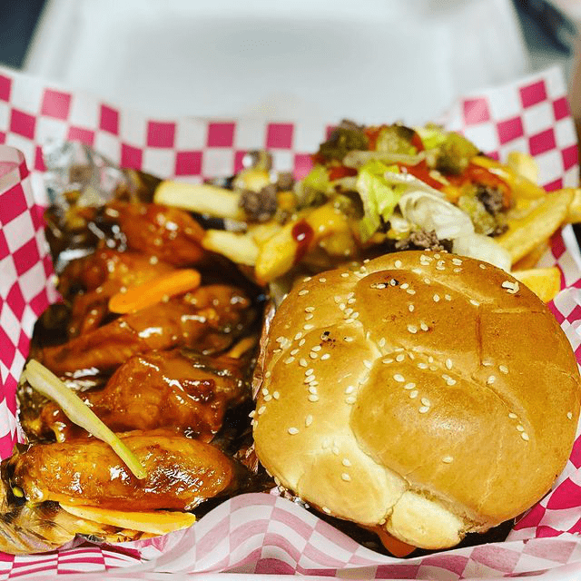 Memphis Style Wingz & Thingz Serves Lemon Pepper Wings in Houston, TX 77065