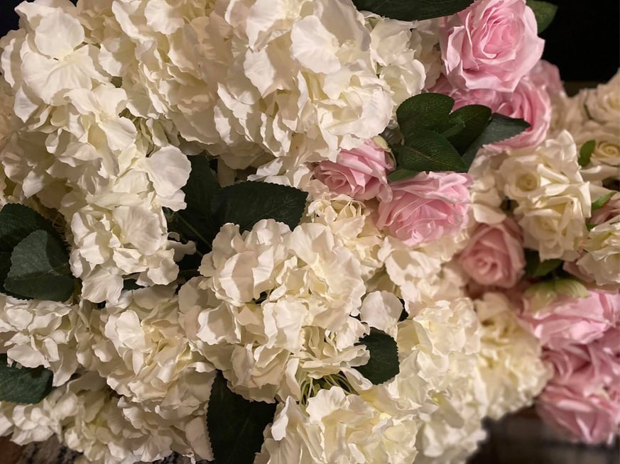 Brilliant Home Furnishings Offers Artificial Wedding Flowers in