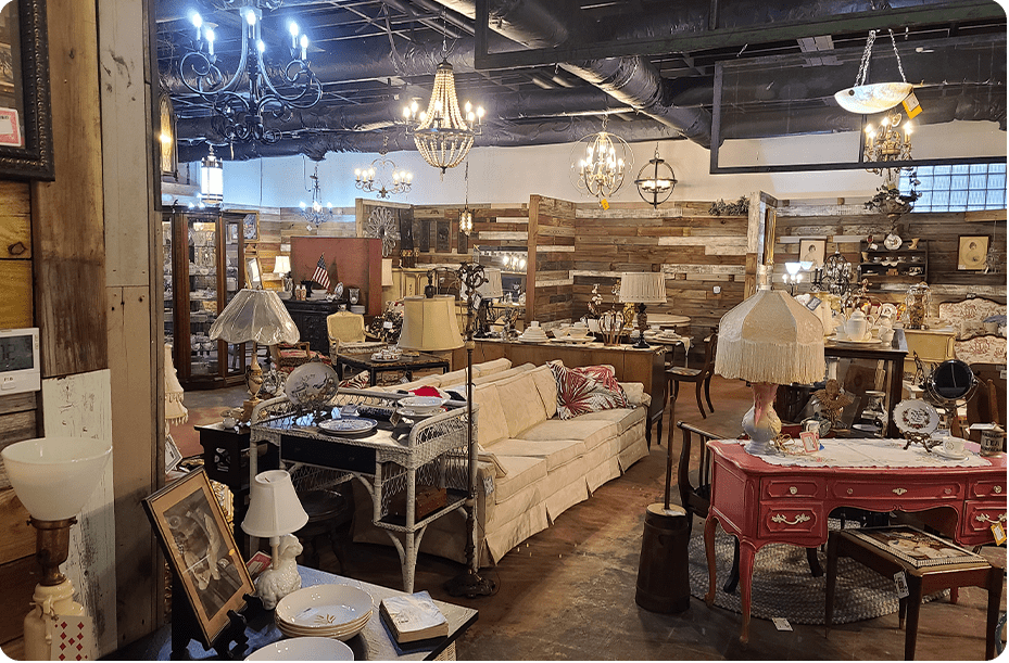 The Copper Crown Sells Antiques in Rogers, AR 72756