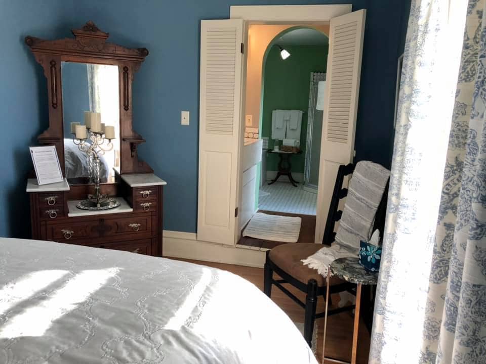 Pine Gardens Bed & Breakfast Has a Wedding Venue in Waseca, MN 56093