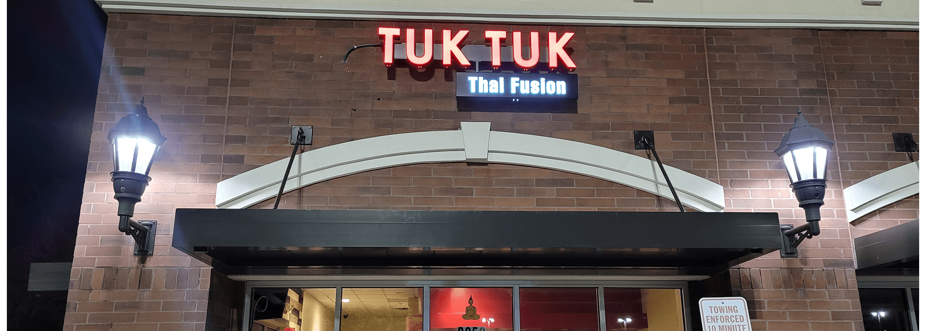Tuk Tuk Thai Fusion is a Thai Restaurant in Knoxville, TN 37922