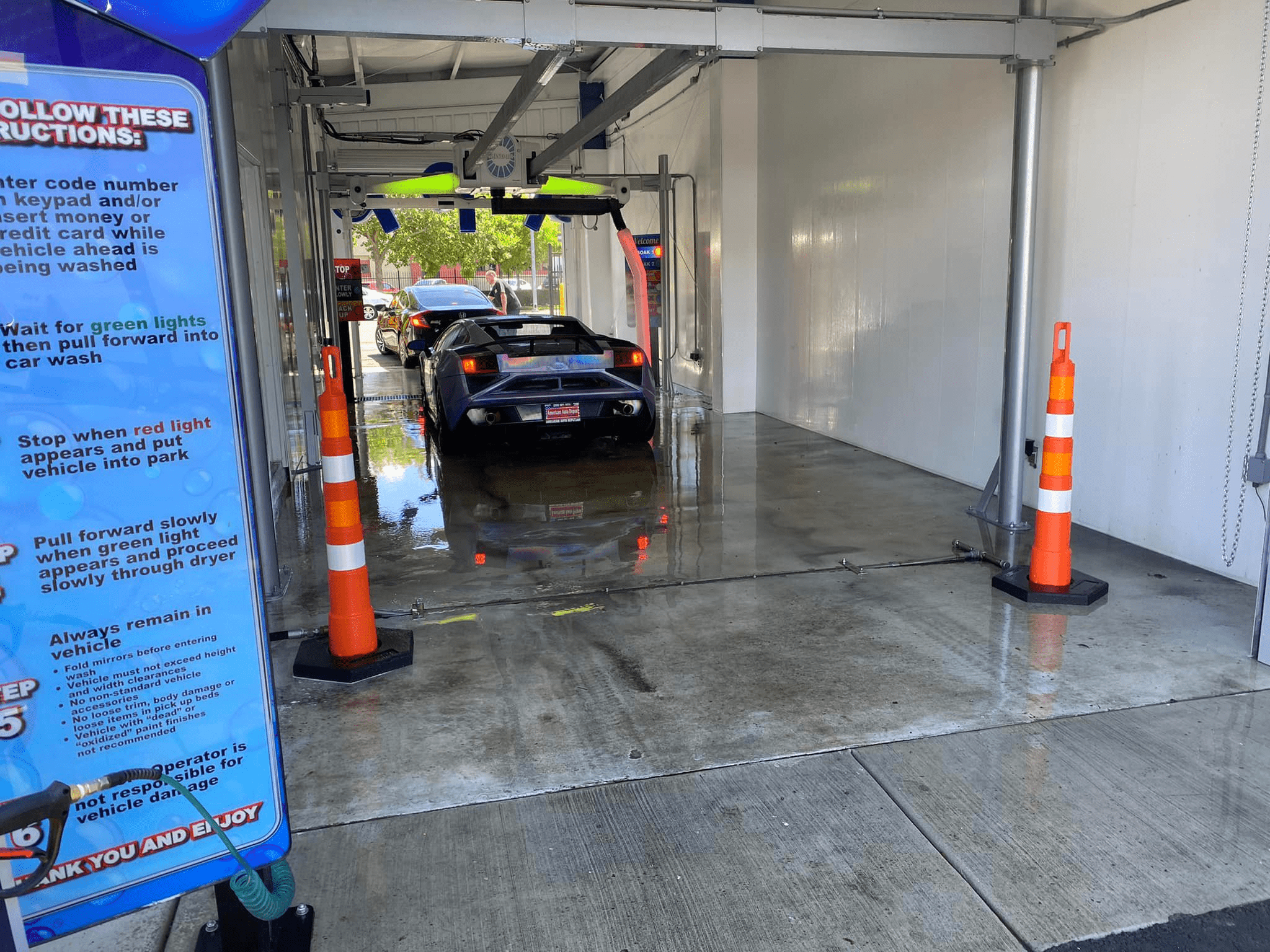 TipTop Express Car Wash Offers Touchless Car Wash Services in Modesto, CA 95354
