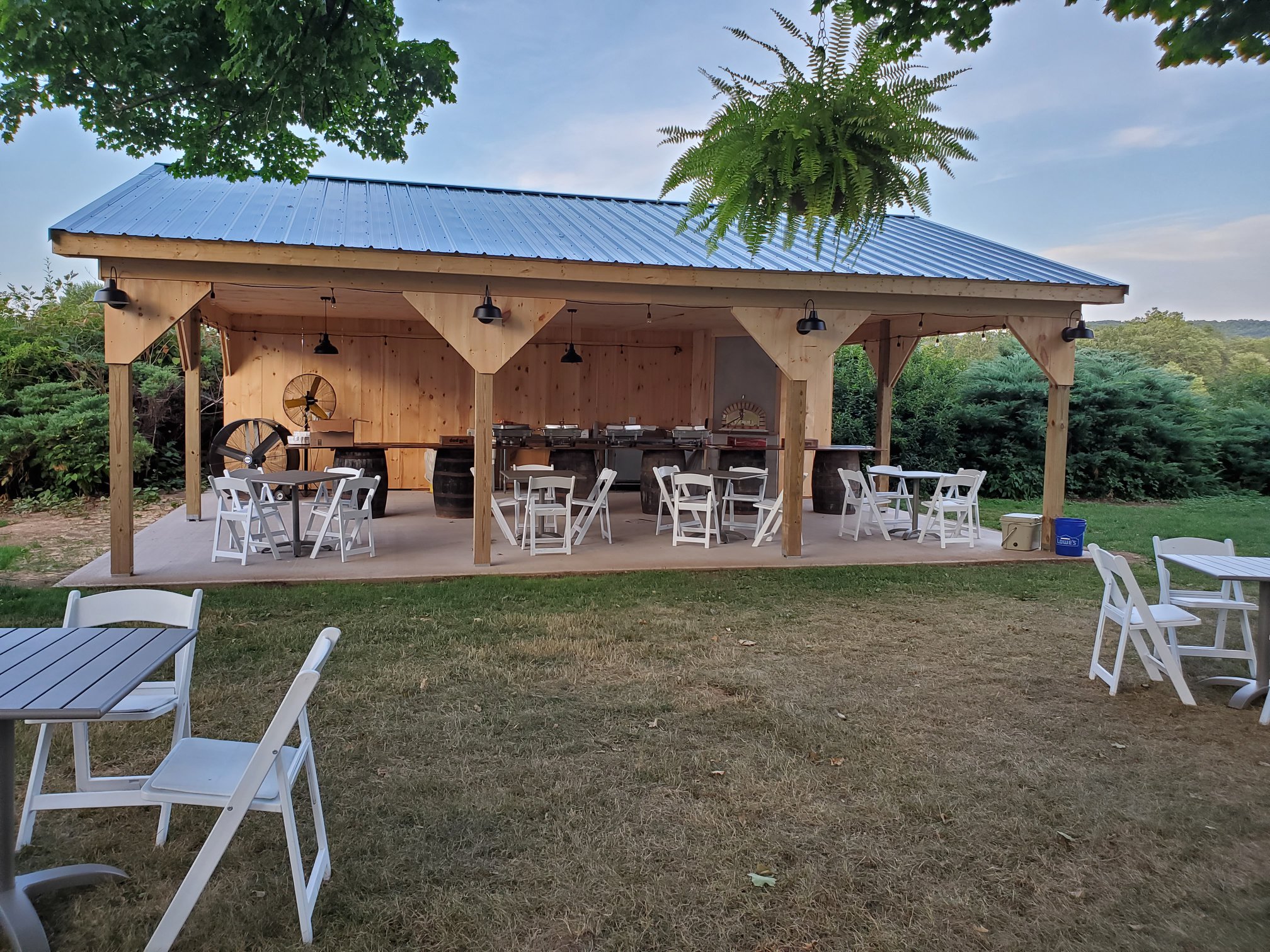 The Barn At Boones Dam Has a Rustic Wedding Venue in Bloomsburg, PA 17815