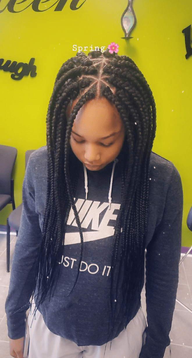 Queen Hair Braiding Offers Hair Extensions in Warner Robins, GA 31088