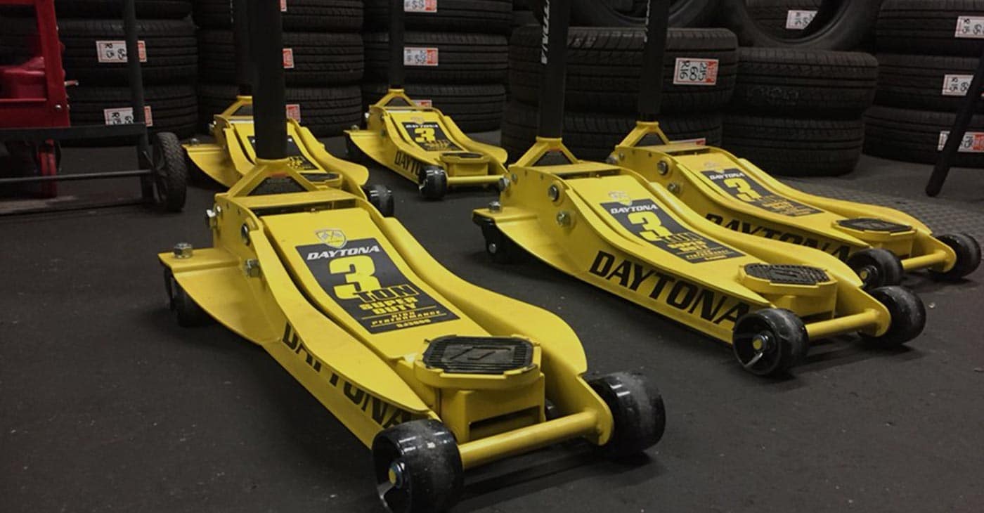 Blvd Tires & Auto Repair Offers Auto Repair Services in Whittier, CA 90604