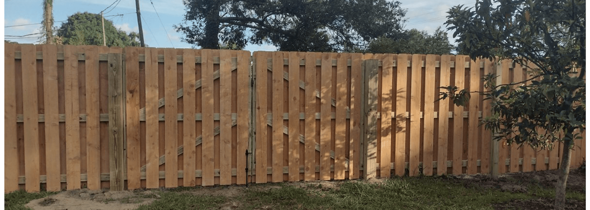 Meredith Fence Company, LLC is a Fencing Company in Pensacola, FL 32505