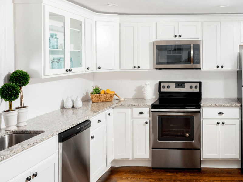 IslandHome Offers Entertainment Center in Hilton