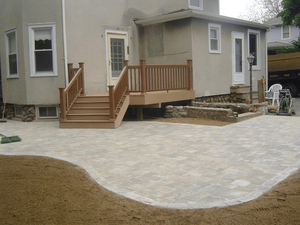 Superior Lawns and Landscaping Offers Landscape Lighting Services in