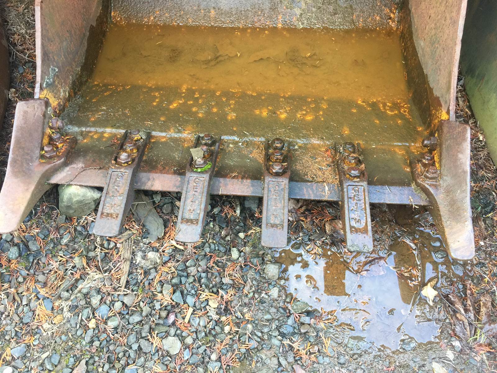 Geith 36 In. Bucket for Caterpillar 436 Excavator For Sale Portland