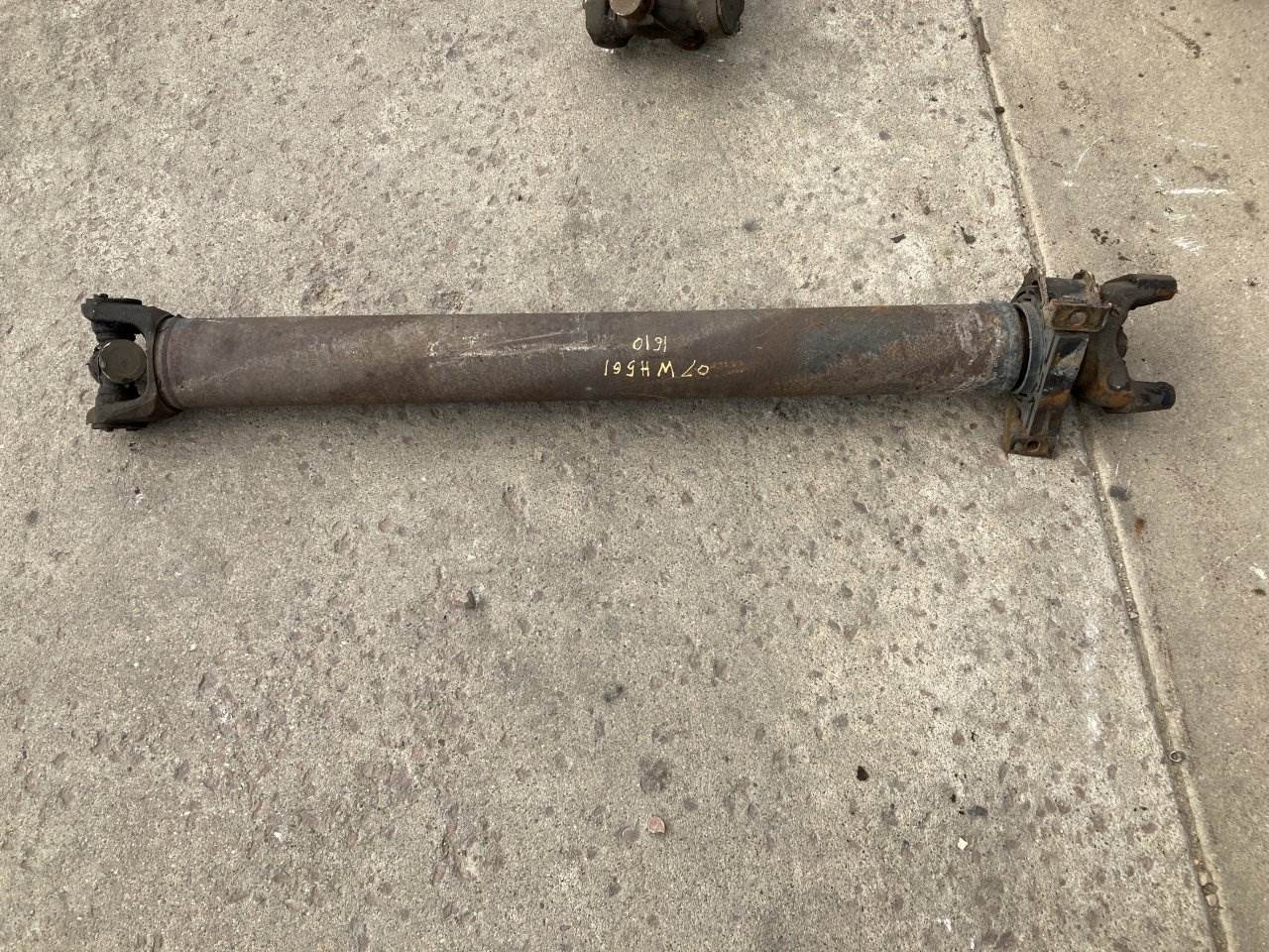 2007 Spicer RDS1610 Rear Drive Shaft for a Freightliner M2 106 For Sale