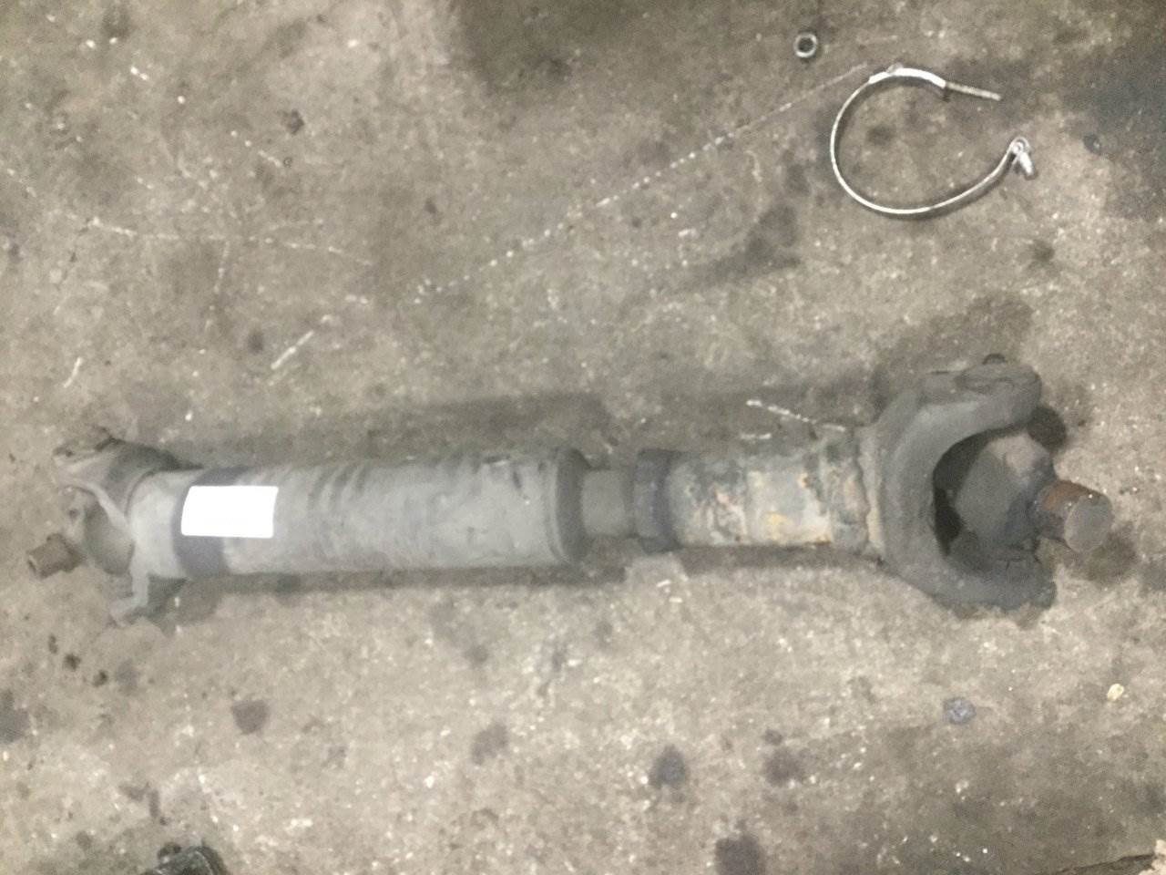 2002 Spicer RDS1810 Rear Drive Shaft for a Kenworth T800 For Sale