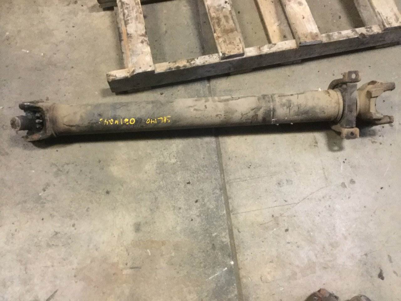 2002 Spicer RDSSPL140 Rear Drive Shaft for a International 4300 For