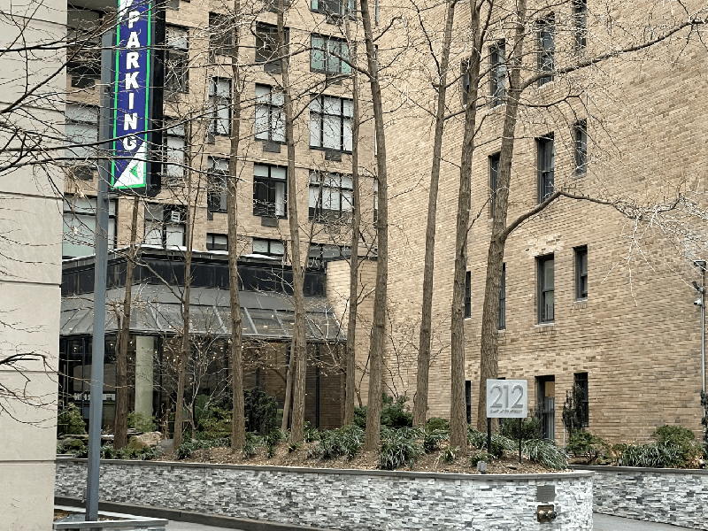 212214 E. 47th St. Parking ParkWhiz