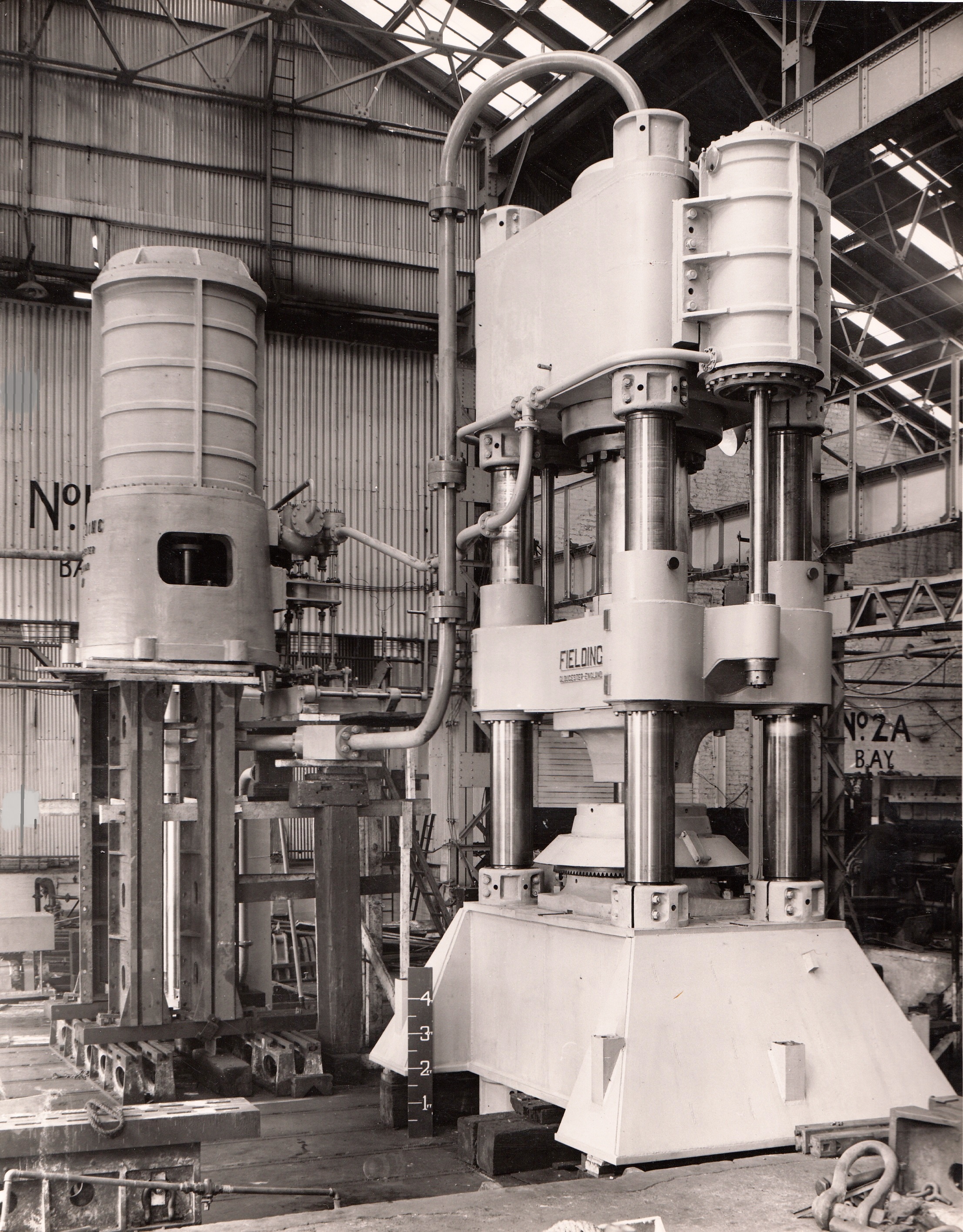 2000 ton Steam Hydraulic Slabbing Press, O/No. 5372, c.1946 1940s
