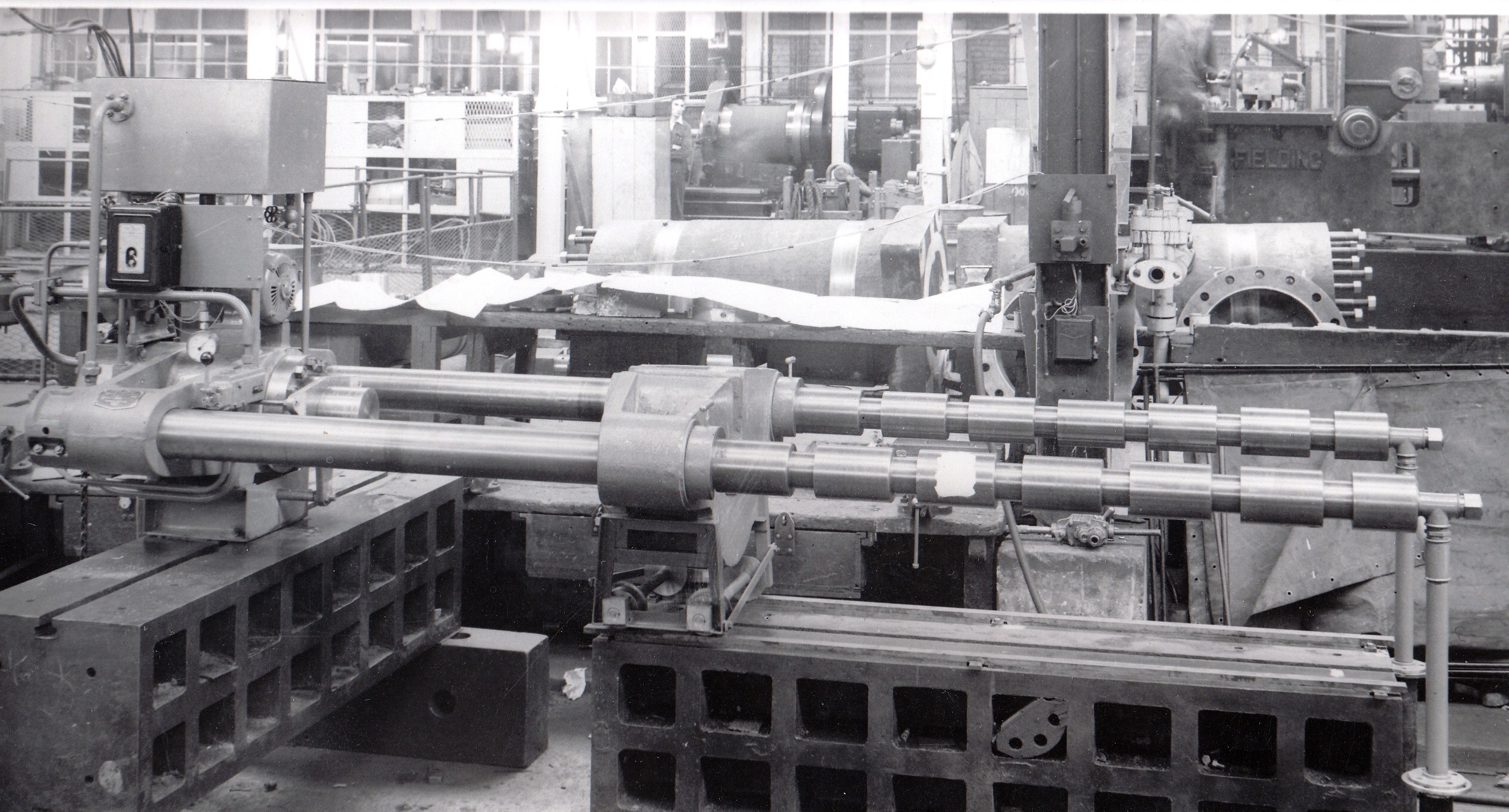 140 ton Wheel Press, O/No. 6756, c.1950 Photographs of Wheel Presses