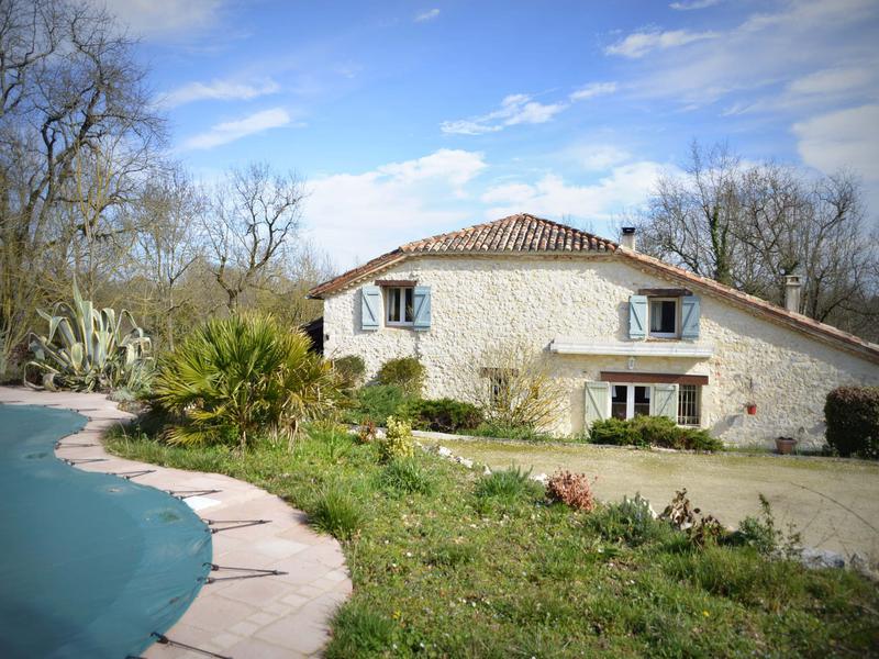 Maison à vendre en Aquitaine Lot et Garonne MONFLANQUIN Maison en