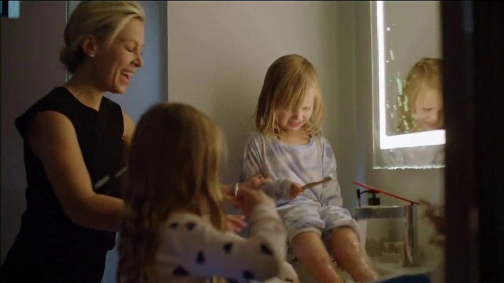 Sleep Number 360 Smart Bed TV Commercial, 'Weekend Special Save 1,200