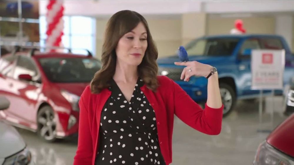 Toyota Summer Starts Here TV Commercial, 'Animals' [T2] iSpot.tv