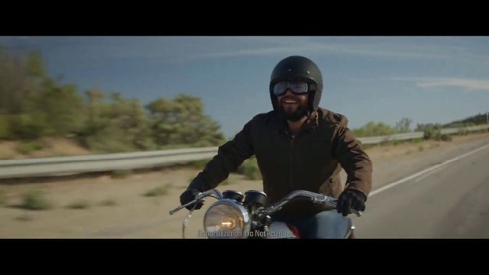 Progressive TV Commercial, 'Avian Adventure' Song by Paul Rothman