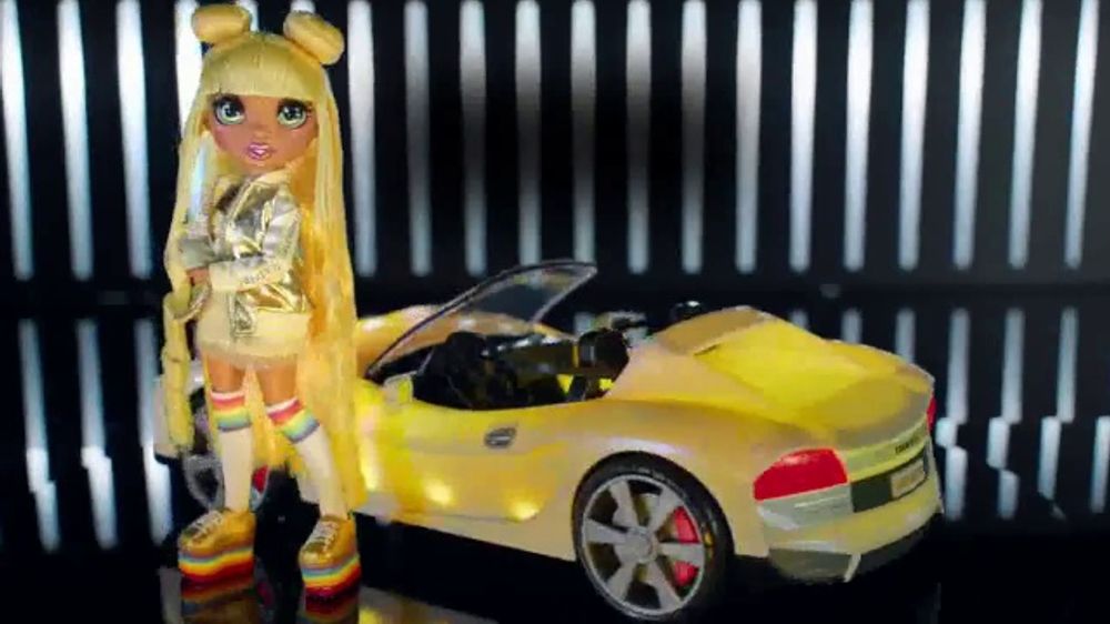 Rainbow High Color Change Car TV Commercial, 'Disney Junior Hit the