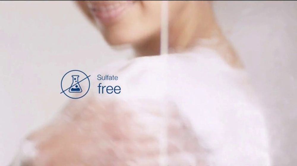Dove Deep Moisture Body Wash TV Commercial, 'Wash Tag' iSpot.tv