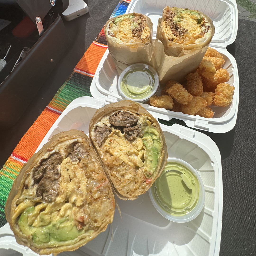 Adrian’s West Coast Burritos